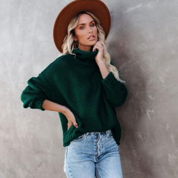 Warm Embrace Emerald Green Turtleneck Sweater - Picture 7 of 13